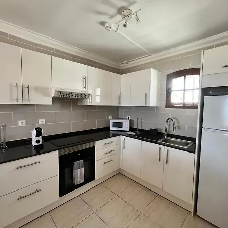 La Cumbre 7a - 2 Bed/2 Bath - 1st Floor - Uk Tv - Wi-fi Apartamento Puerto del Carmen (Lanzarote)